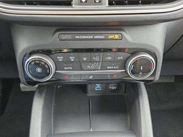 used 2022 Ford Escape car, priced at $19,995