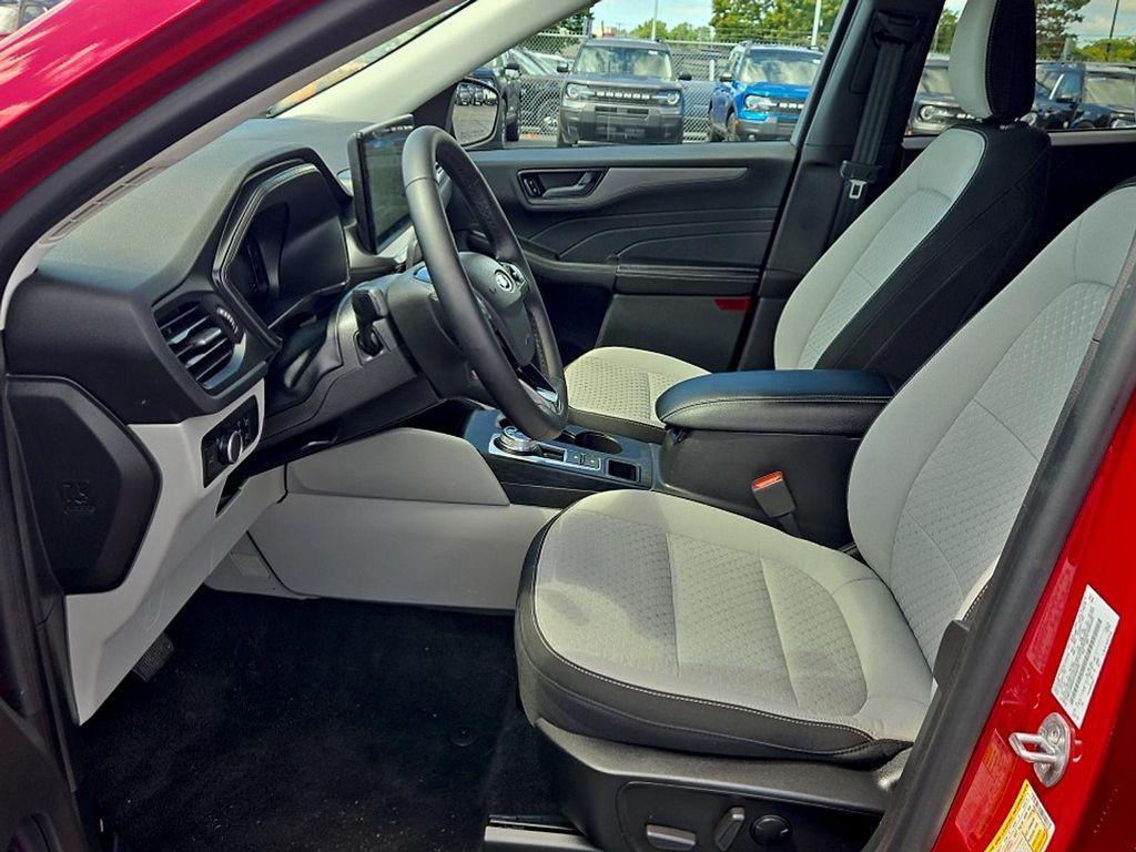 used 2023 Ford Escape car, priced at $22,995