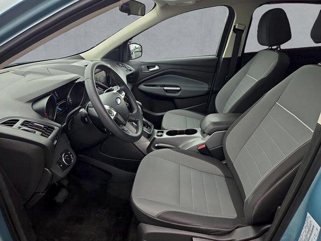 used 2013 Ford Escape car, priced at $5,995