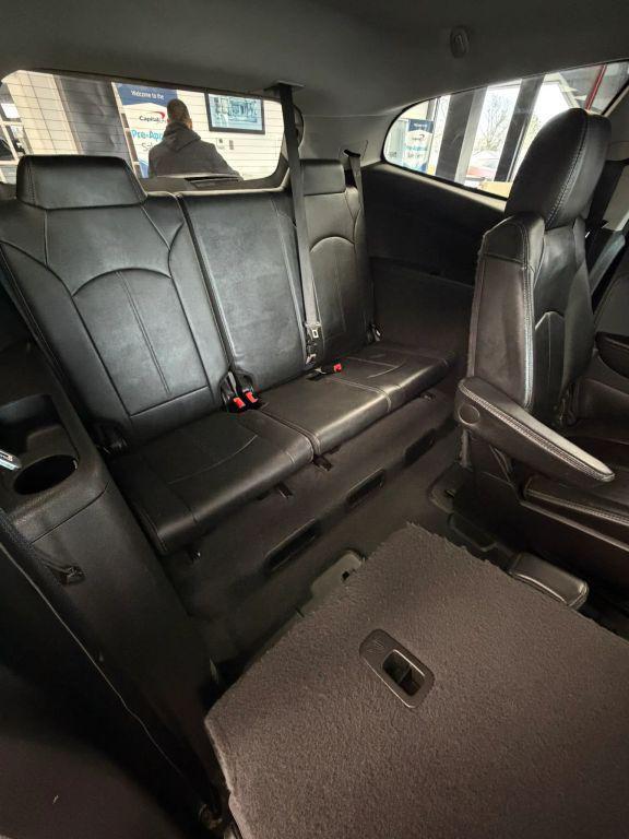 used 2016 Chevrolet Traverse car, priced at $8,995