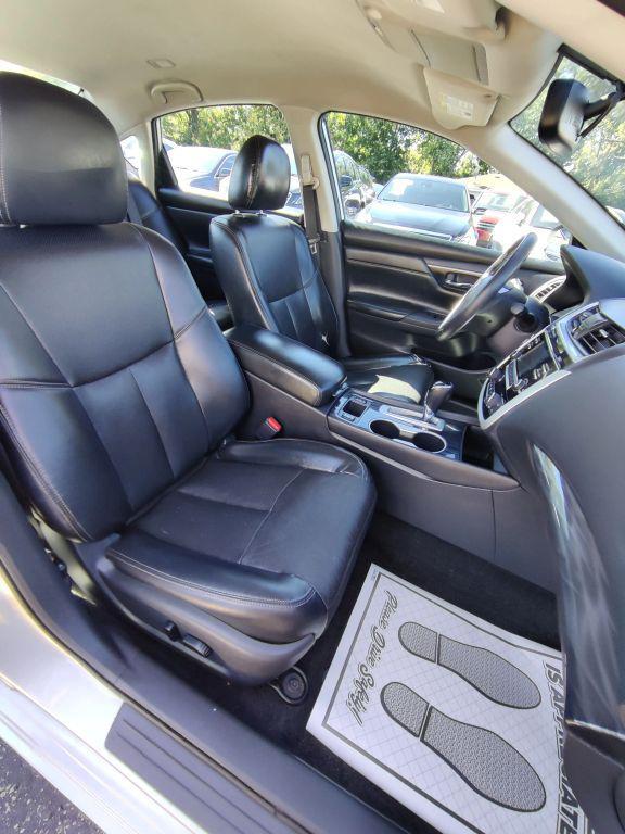 used 2018 Nissan Altima car, priced at $10,995