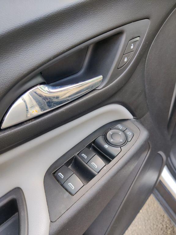 used 2020 Chevrolet Equinox car, priced at $14,995