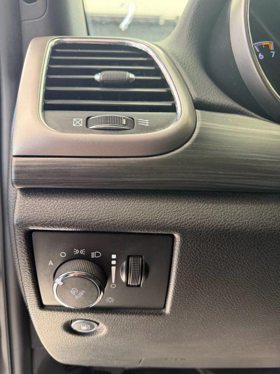 used 2019 Jeep Grand Cherokee car, priced at $13,995