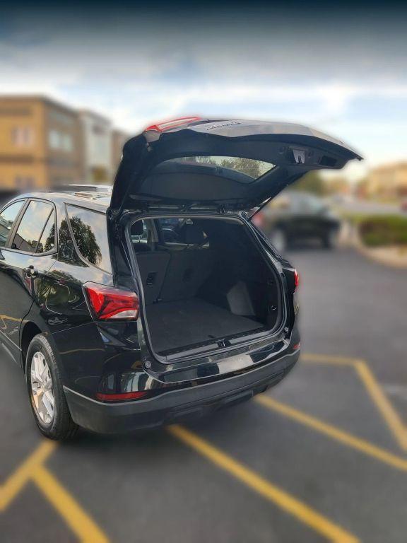 used 2022 Chevrolet Equinox car, priced at $16,995