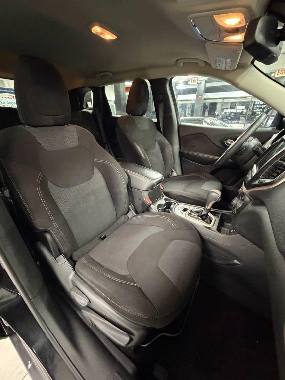 used 2015 Jeep Cherokee car, priced at $7,500