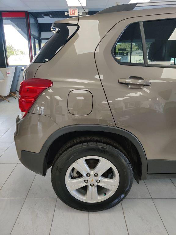 used 2021 Chevrolet Trax car, priced at $12,995