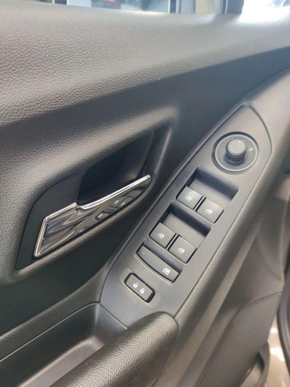 used 2021 Chevrolet Trax car, priced at $12,995