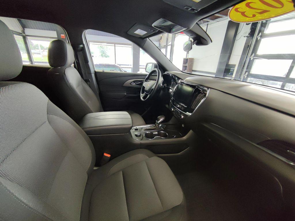 used 2023 Chevrolet Traverse car, priced at $23,995