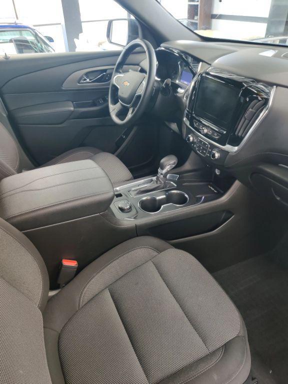 used 2023 Chevrolet Traverse car, priced at $23,995