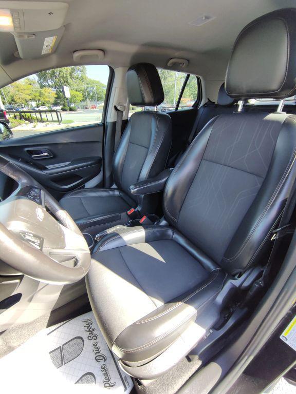 used 2022 Chevrolet Trax car, priced at $18,995