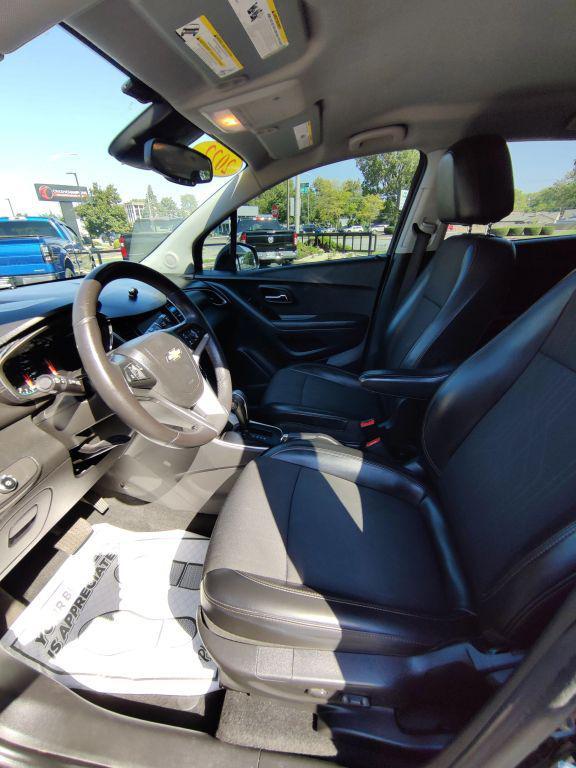 used 2022 Chevrolet Trax car, priced at $18,995