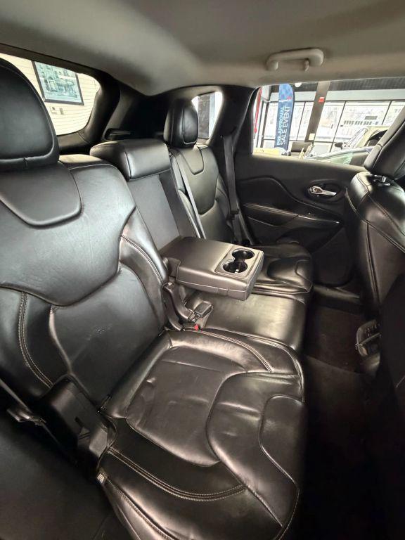 used 2015 Jeep Cherokee car, priced at $8,800