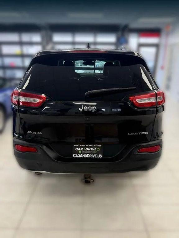 used 2015 Jeep Cherokee car, priced at $8,800