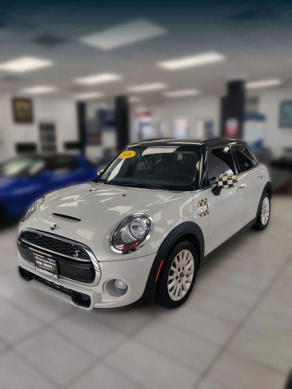 used 2016 MINI Hardtop car, priced at $7,995