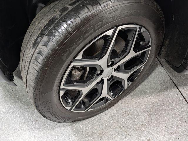 used 2024 Jeep Compass car, priced at $24,401