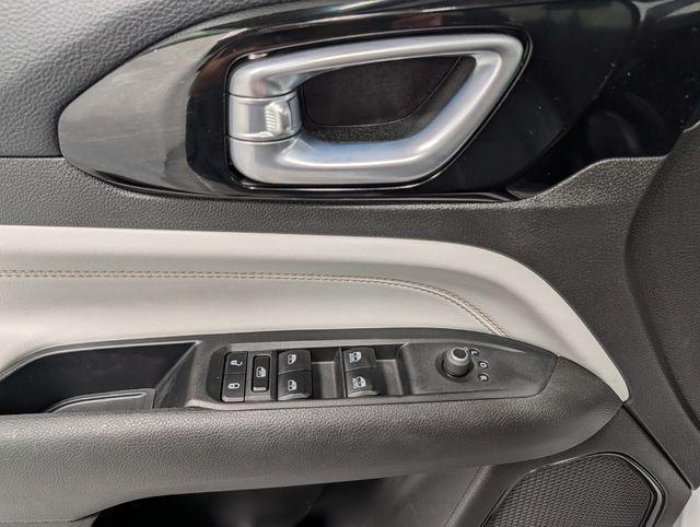 used 2024 Jeep Compass car, priced at $24,401