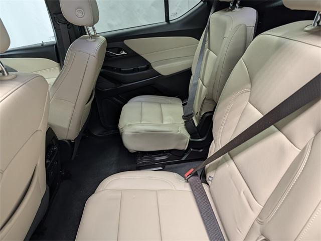 used 2023 Chevrolet Traverse car, priced at $33,700