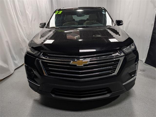 used 2023 Chevrolet Traverse car, priced at $33,700
