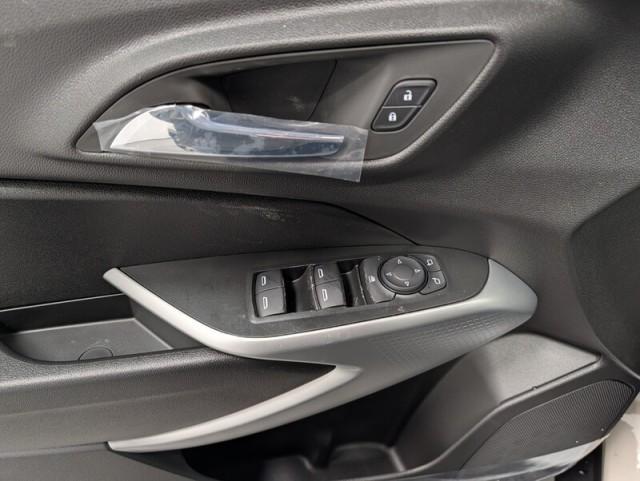 new 2026 Chevrolet Trax car