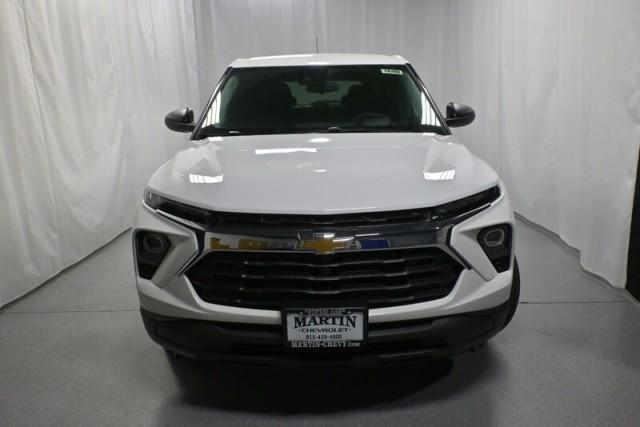 new 2026 Chevrolet TrailBlazer car, priced at $25,279