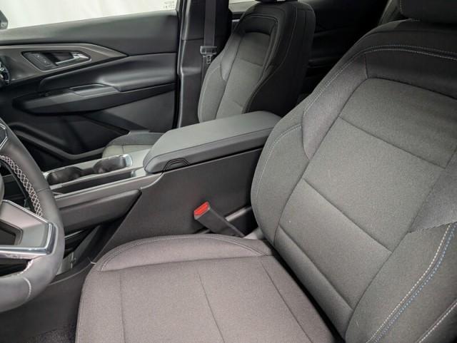 new 2026 Chevrolet Equinox EV car, priced at $29,992