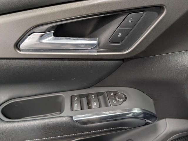 new 2026 Chevrolet Traverse car, priced at $46,204