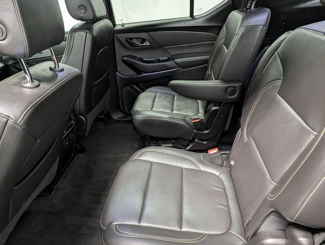 used 2023 Chevrolet Traverse car, priced at $35,991