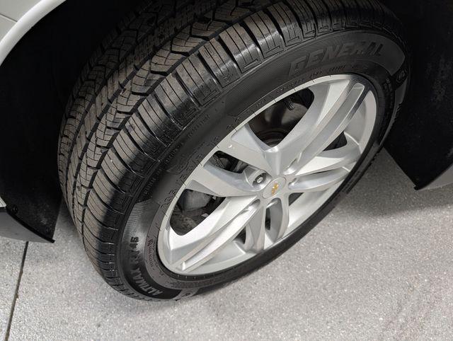 used 2019 Chevrolet Equinox car, priced at $20,074