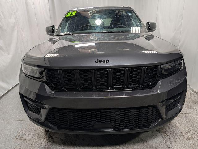 used 2023 Jeep Grand Cherokee car, priced at $31,544