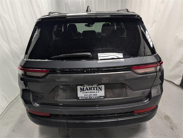 used 2023 Jeep Grand Cherokee car, priced at $31,800