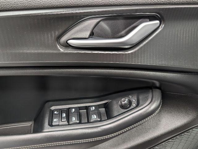 used 2023 Jeep Grand Cherokee car, priced at $31,544