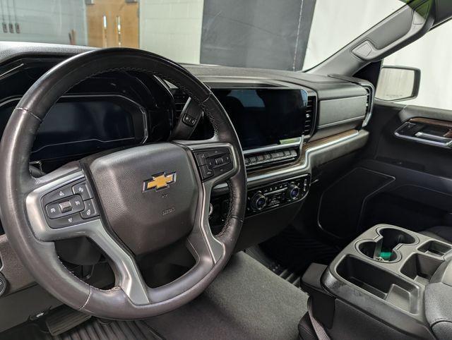 used 2022 Chevrolet Silverado 1500 car, priced at $38,221