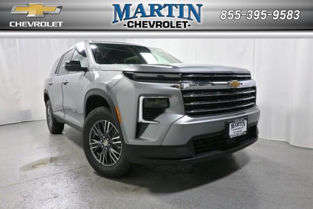 new 2026 Chevrolet Traverse car, priced at $44,695