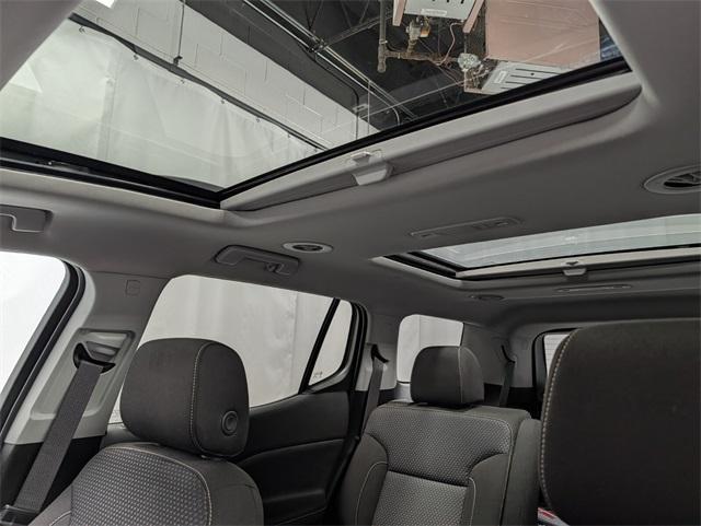 used 2023 GMC Acadia car, priced at $31,999