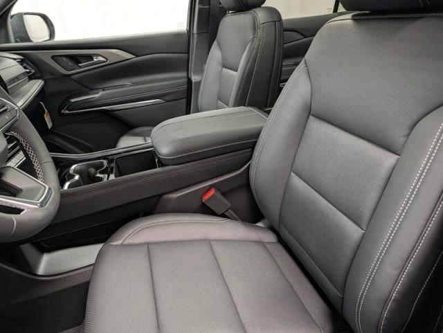 new 2026 Chevrolet Traverse car, priced at $48,019