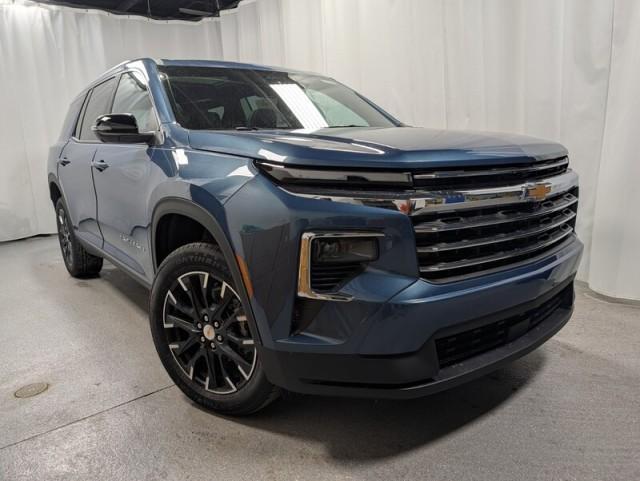 new 2026 Chevrolet Traverse car, priced at $48,019