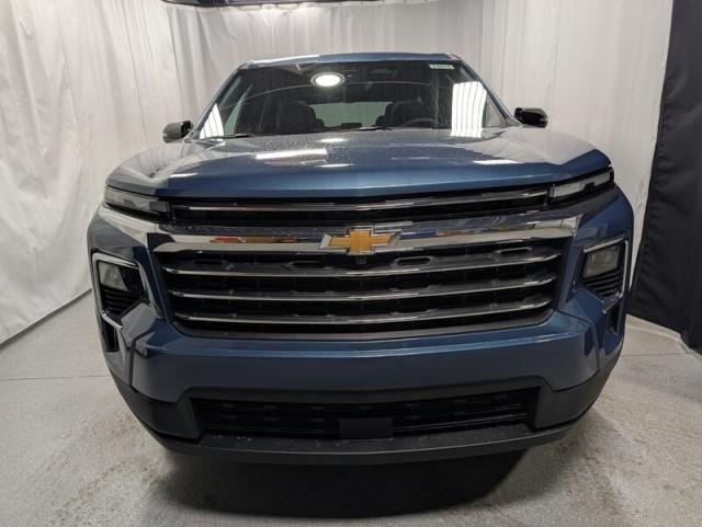 new 2026 Chevrolet Traverse car, priced at $48,019