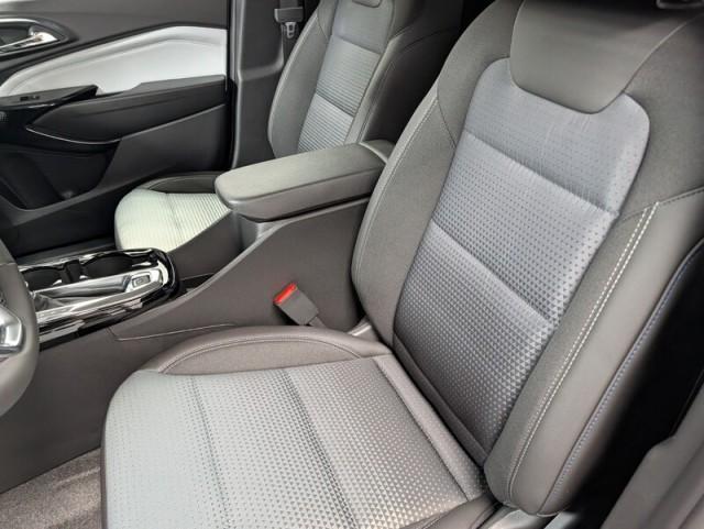 new 2026 Chevrolet Trax car