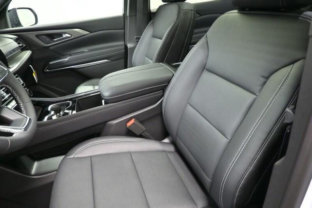 new 2026 Chevrolet Traverse car