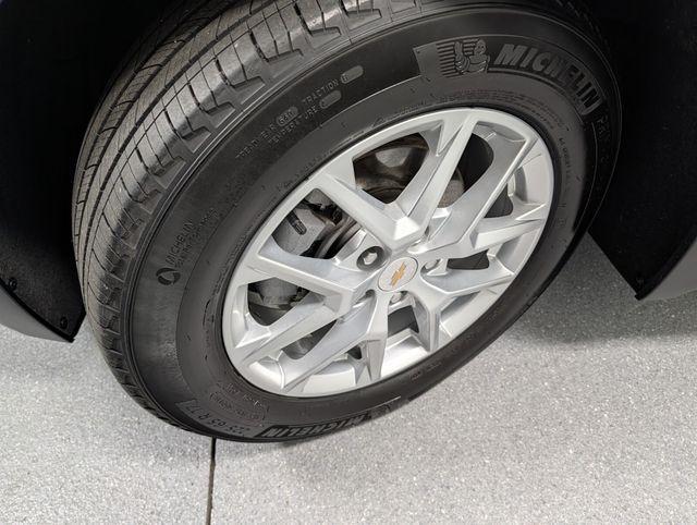 used 2022 Chevrolet Equinox car, priced at $19,771