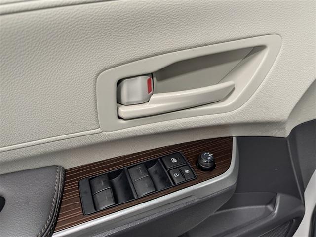 used 2024 Toyota Sienna car, priced at $40,100