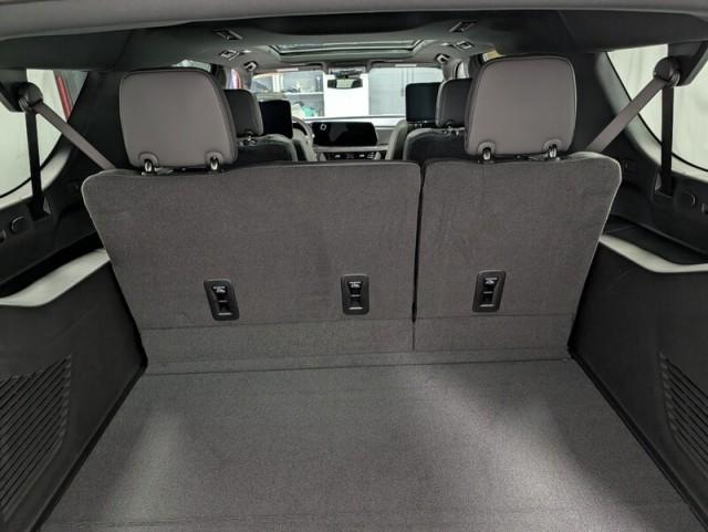 new 2026 Chevrolet Suburban car