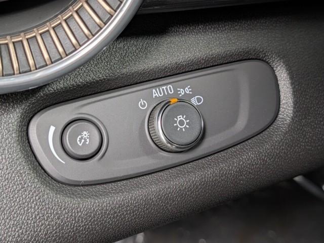 new 2026 Chevrolet Trax car