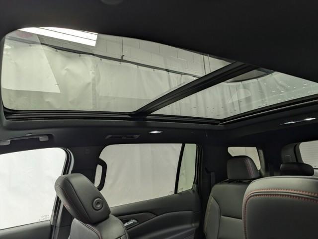 new 2026 Chevrolet Traverse car, priced at $52,994