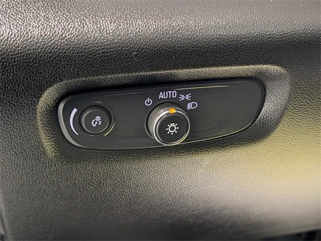 used 2023 Chevrolet Traverse car, priced at $39,600