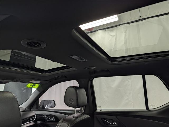 used 2023 Chevrolet Traverse car, priced at $39,600