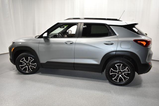 used 2023 Chevrolet TrailBlazer car, priced at $27,856