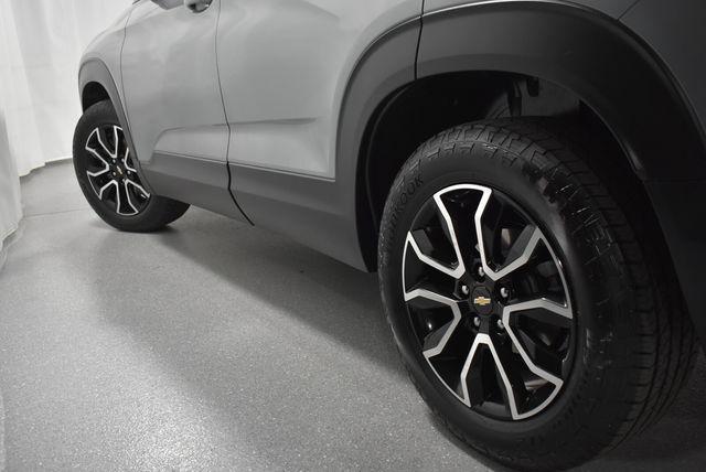 used 2023 Chevrolet TrailBlazer car, priced at $27,856