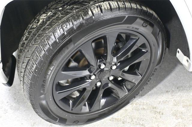 used 2022 Jeep Grand Cherokee WK car, priced at $30,502