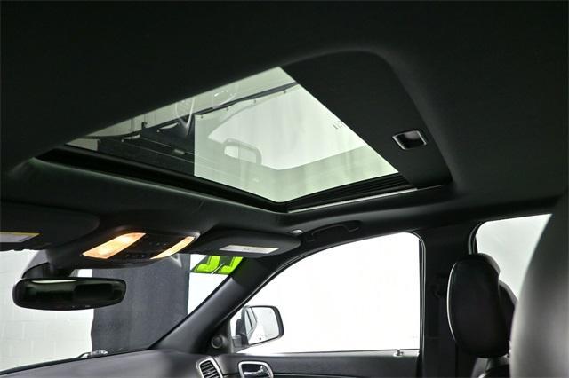 used 2022 Jeep Grand Cherokee WK car, priced at $30,502